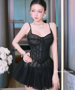 Pass Đầm ngắn đen OBB