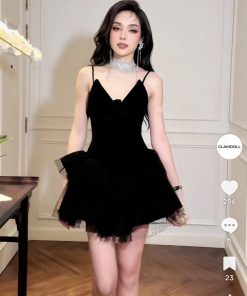 Alternative view of Pass váy Glamdoll đen ngắn