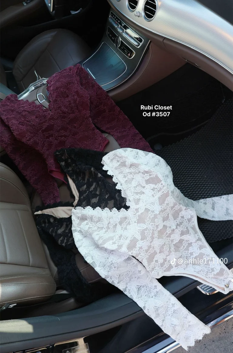 Pass nhanh Áo BodySuit ren đỏ TBB – có ảnh thật