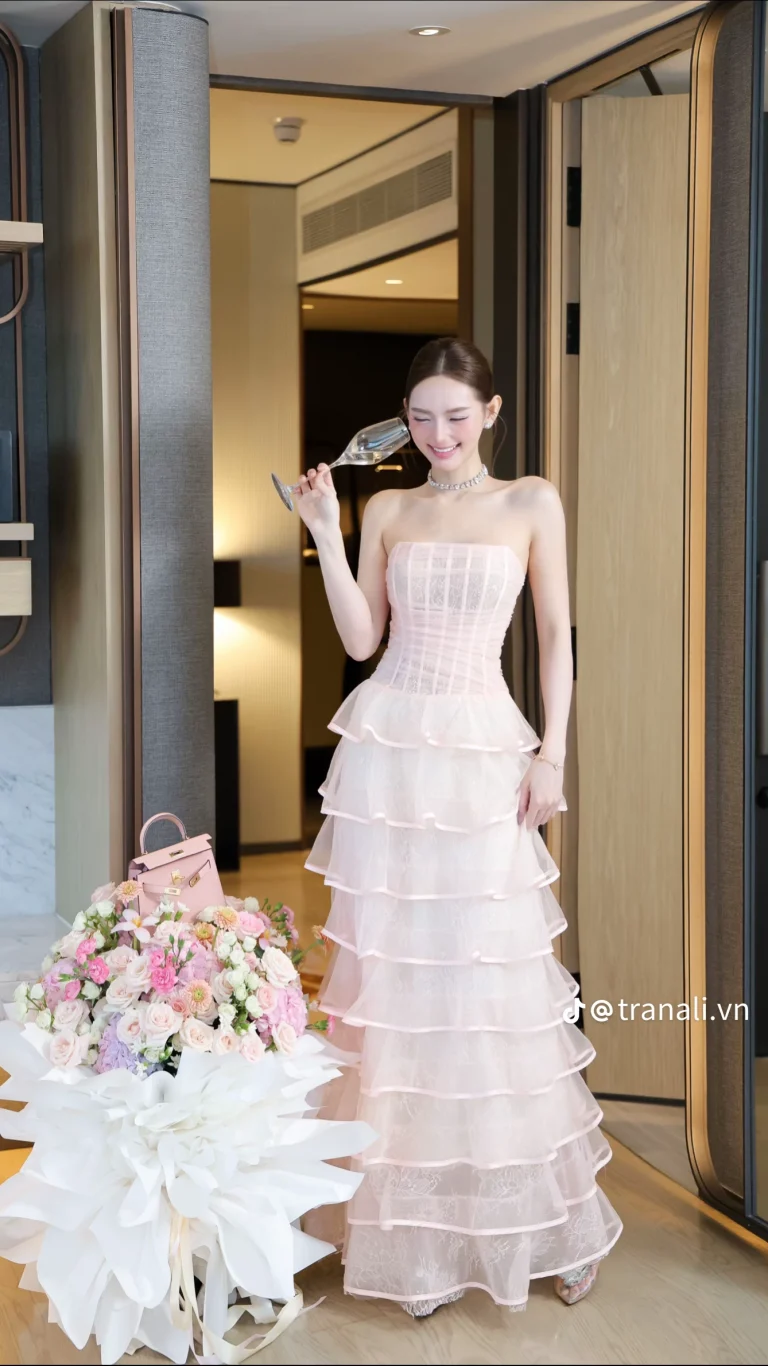 Pass đầm tiệc tầng hồng chuẩn Trân Ali – có ảnh thật