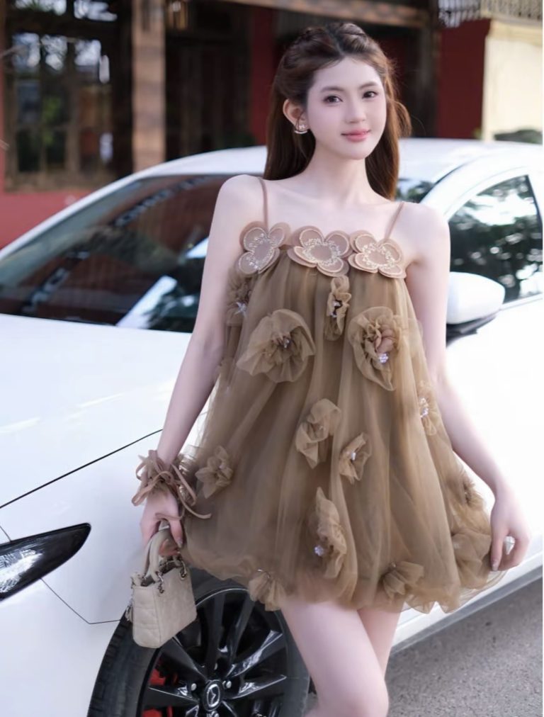 Pass đầm babydoll hoa nâu chuẩn Quỳnh Phú size S
