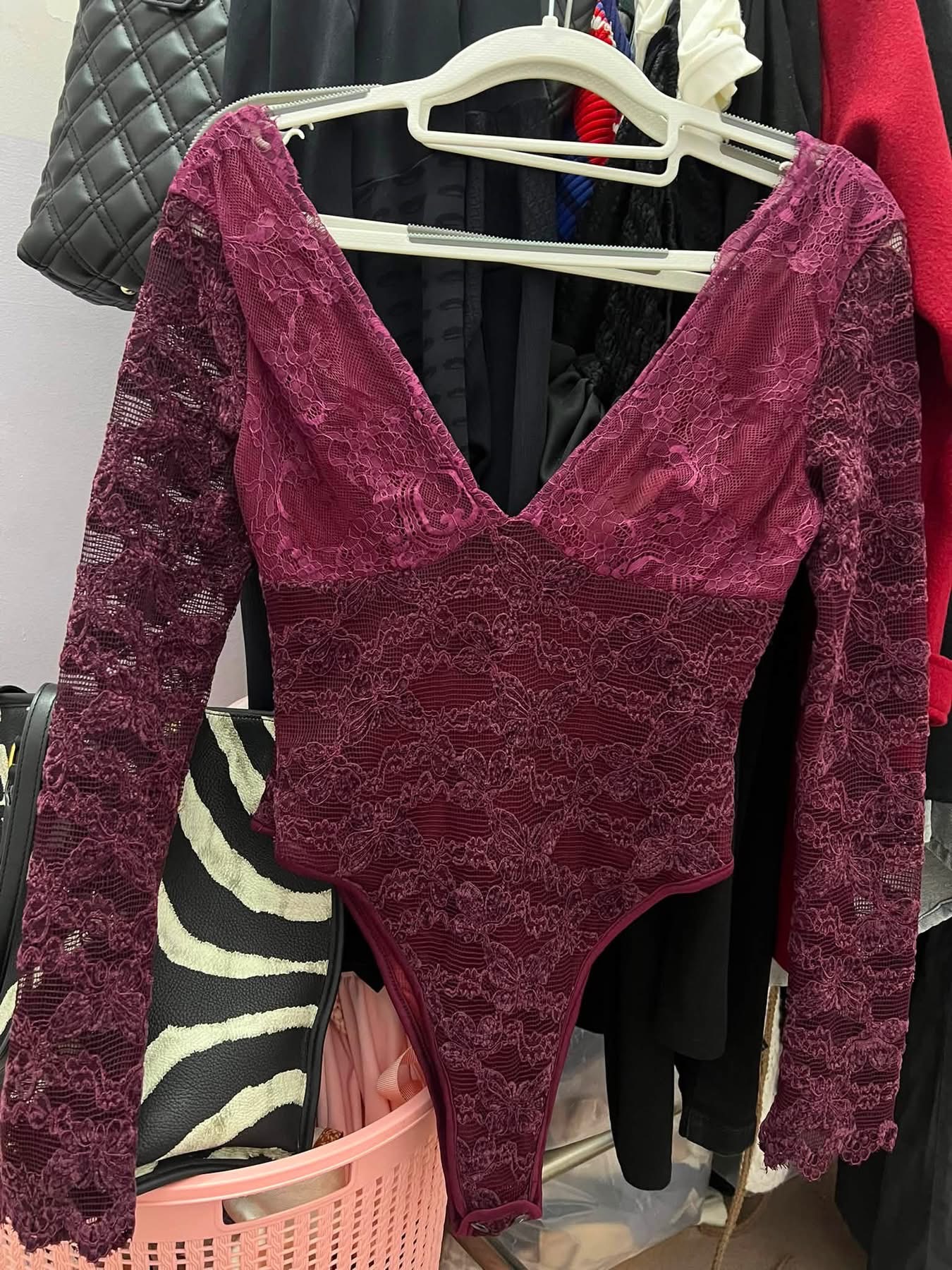Pass nhanh Áo BodySuit ren đỏ TBB – có ảnh thật - Ảnh 4